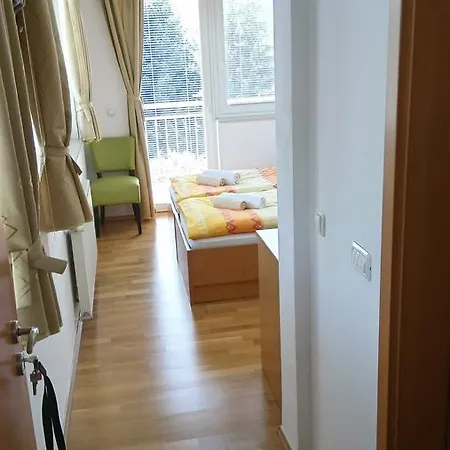 Inn Gostisce Lunca